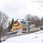 Apartment Laerchenhof 101