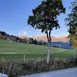 Laerchenhof 101